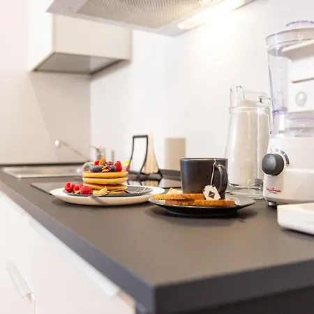 Smart & Urban - Corso51 Guest house
