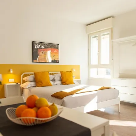 Suite Apartments - Corso51 리미니