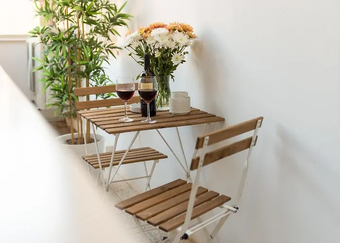 - Corso51 بيت ضيافة