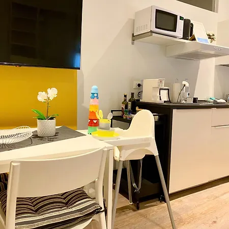 - Corso51 Konukevi 4*