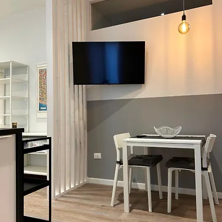 Suite Apartments - Corso51 *